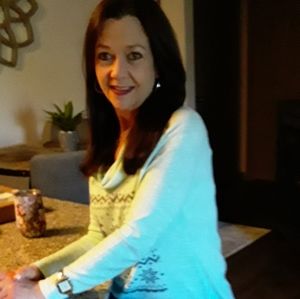 Meet your Posher, Cindy